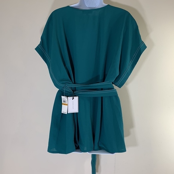 NWT. 1. State 3X Veridian Blooms Contrast Stitch Tie Waist Blouse. - Picture 8 of 9